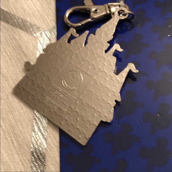 💫 New Disney Princess Lanyard Clip! - Picture 3 of 4